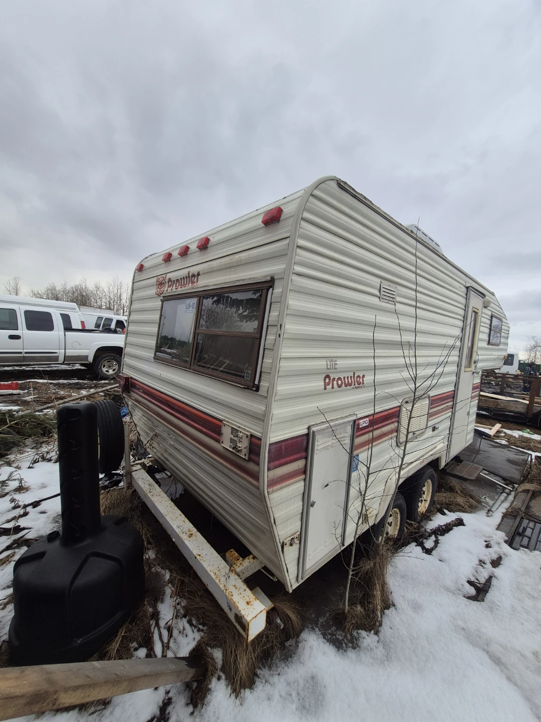 Lite Prowler Travel Trailer - photo 2