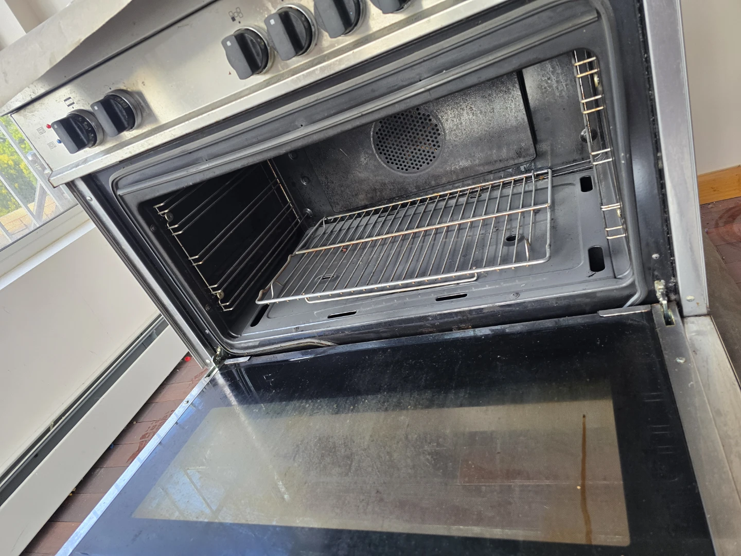 Bertazzoni Stainless Steel Gas Range - photo 2