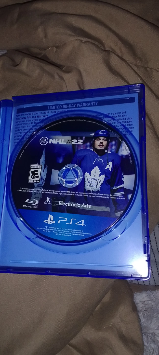 PS4 NHL 22 and NFL 20 Video Game - photo 2