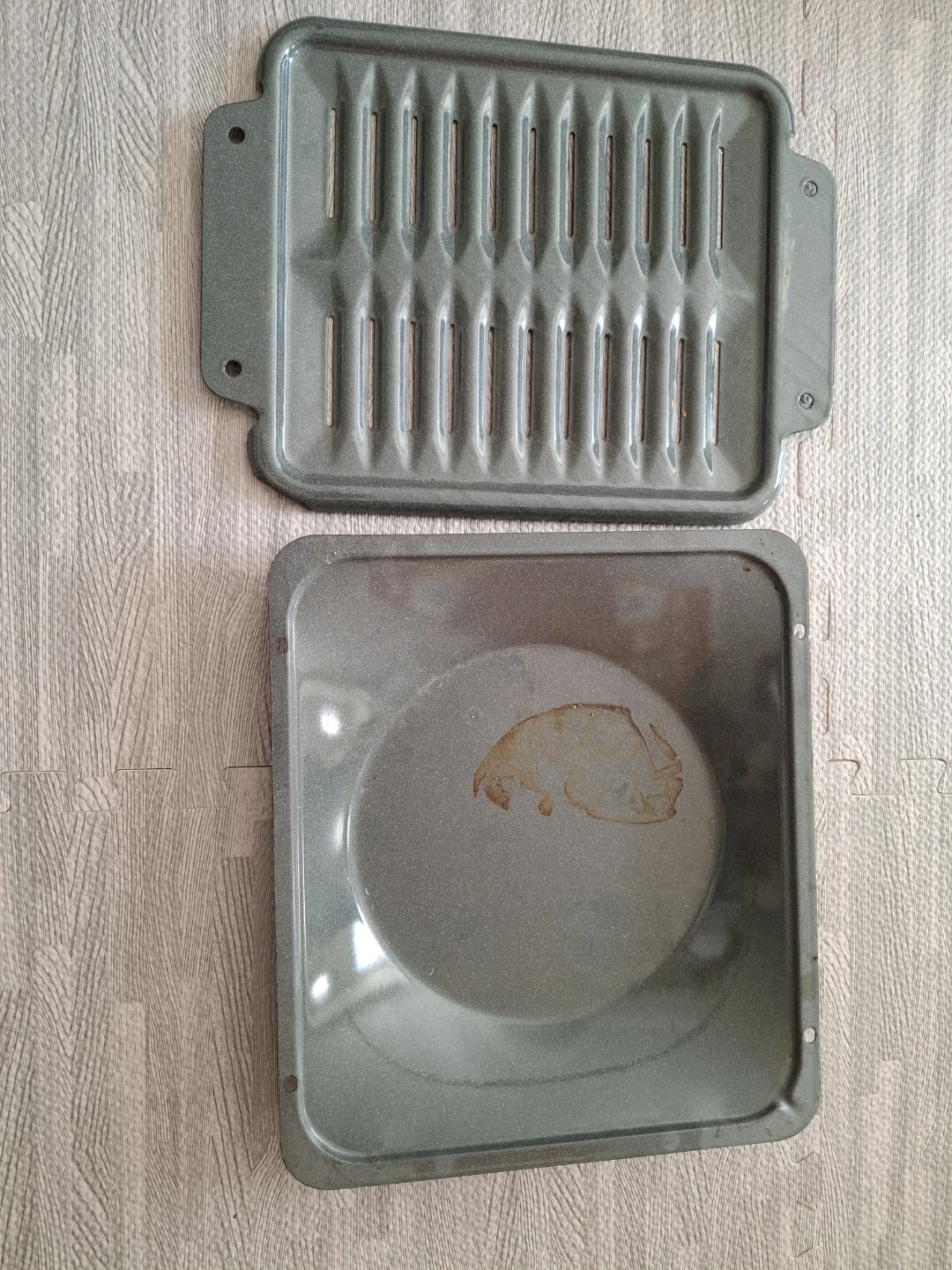 Grill Pan and Drip Tray Set
