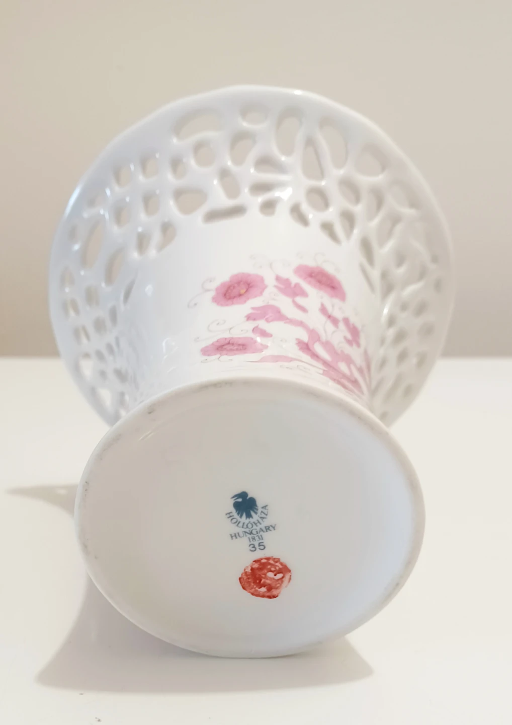 Vtg Hollóháza "Hungary" Porcelain Vase - photo 4
