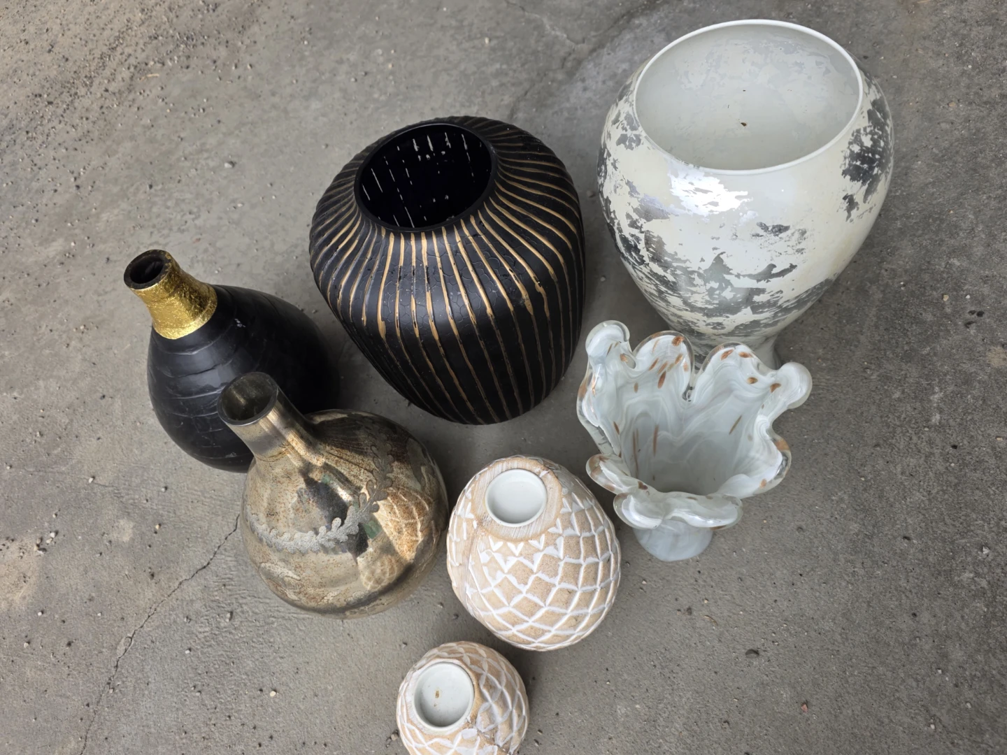 Set of 7 Decorative Vases - photo 4