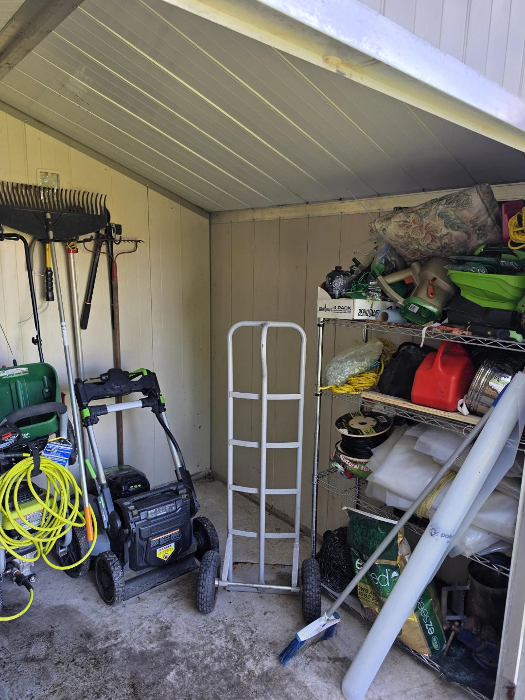Yard Tool Storage Shed 9x8x8 - photo 4