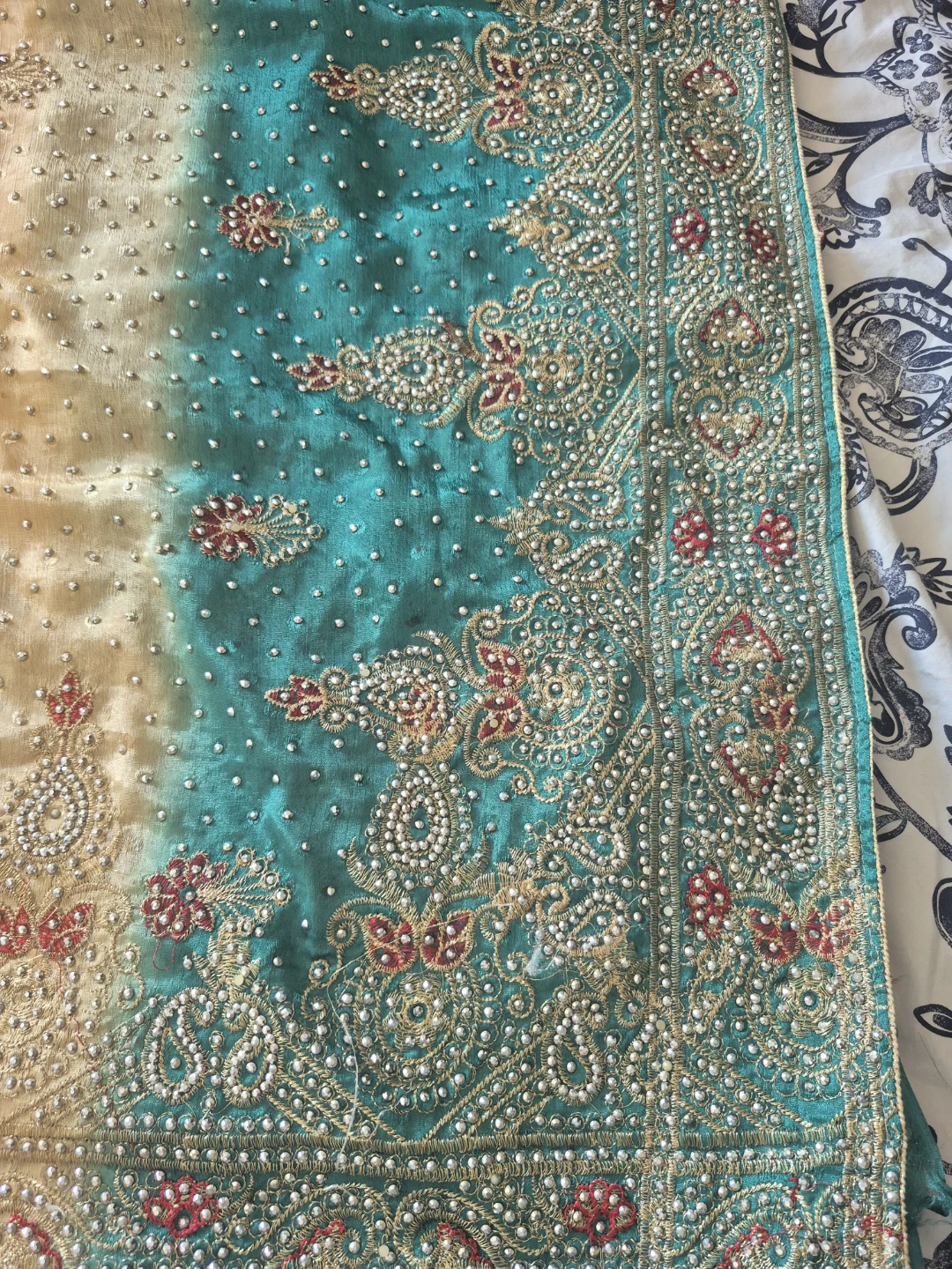 Embellished Saree - Red, Beige, Teal - photo 2