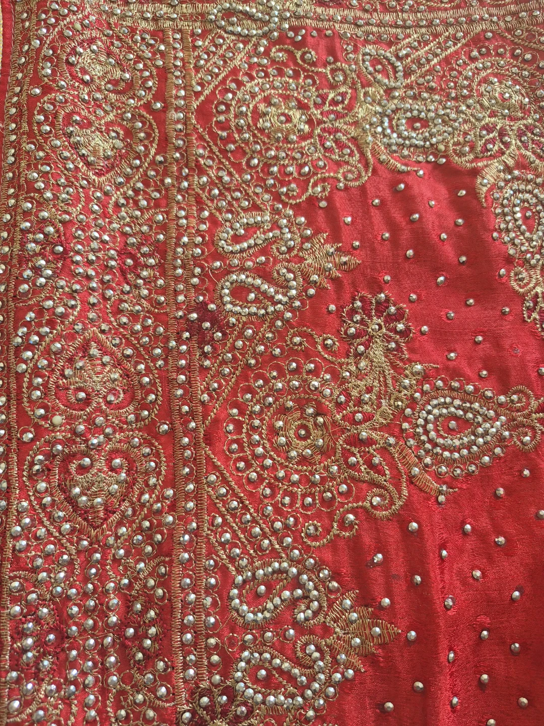 Embellished Saree - Red, Beige, Teal - photo 3