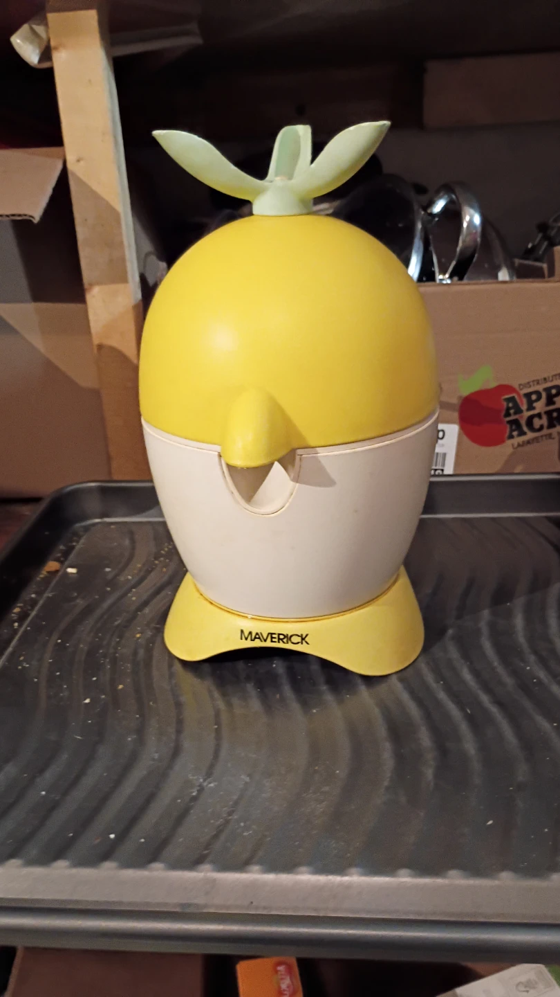 Maverick Electric Citrus Juicer