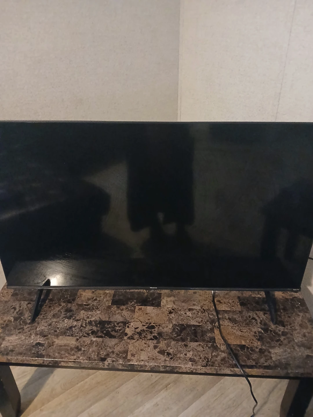 Hisense Roku TV - photo 2