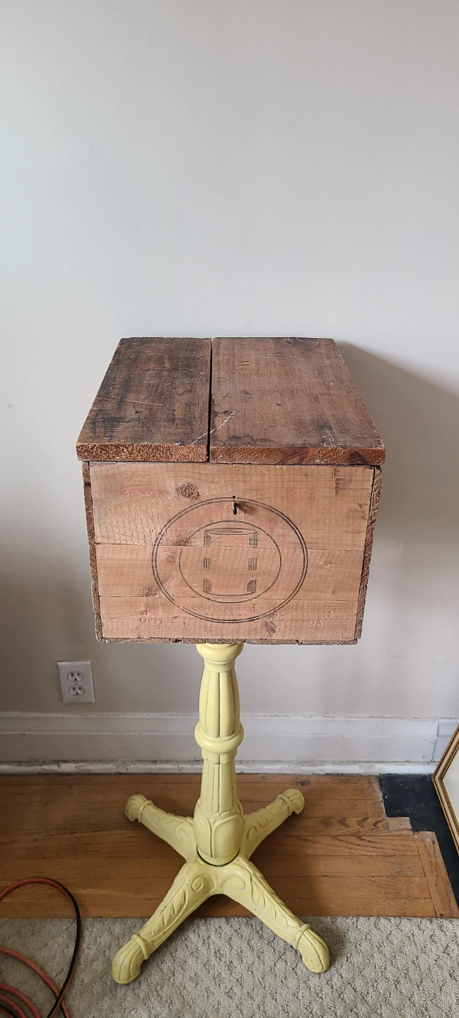 Antique Wooden Crate / Box - Canadian Canners - photo 3