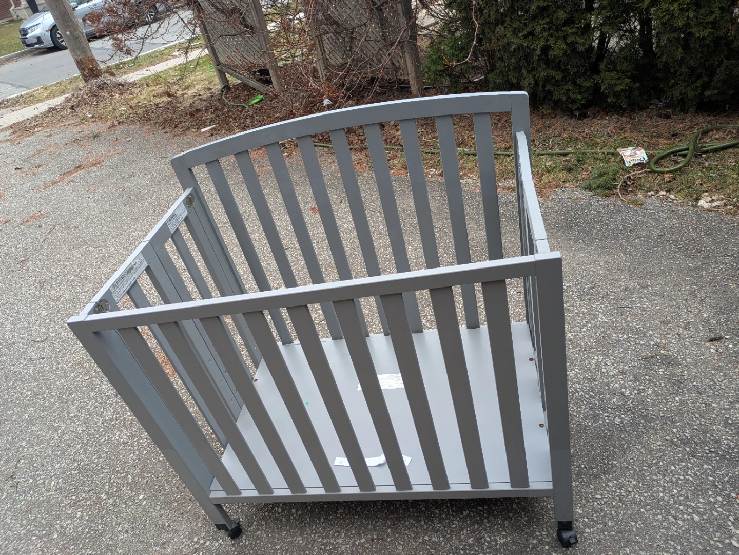 Dylan mini crib & moonlight slumber mattress - photo 2