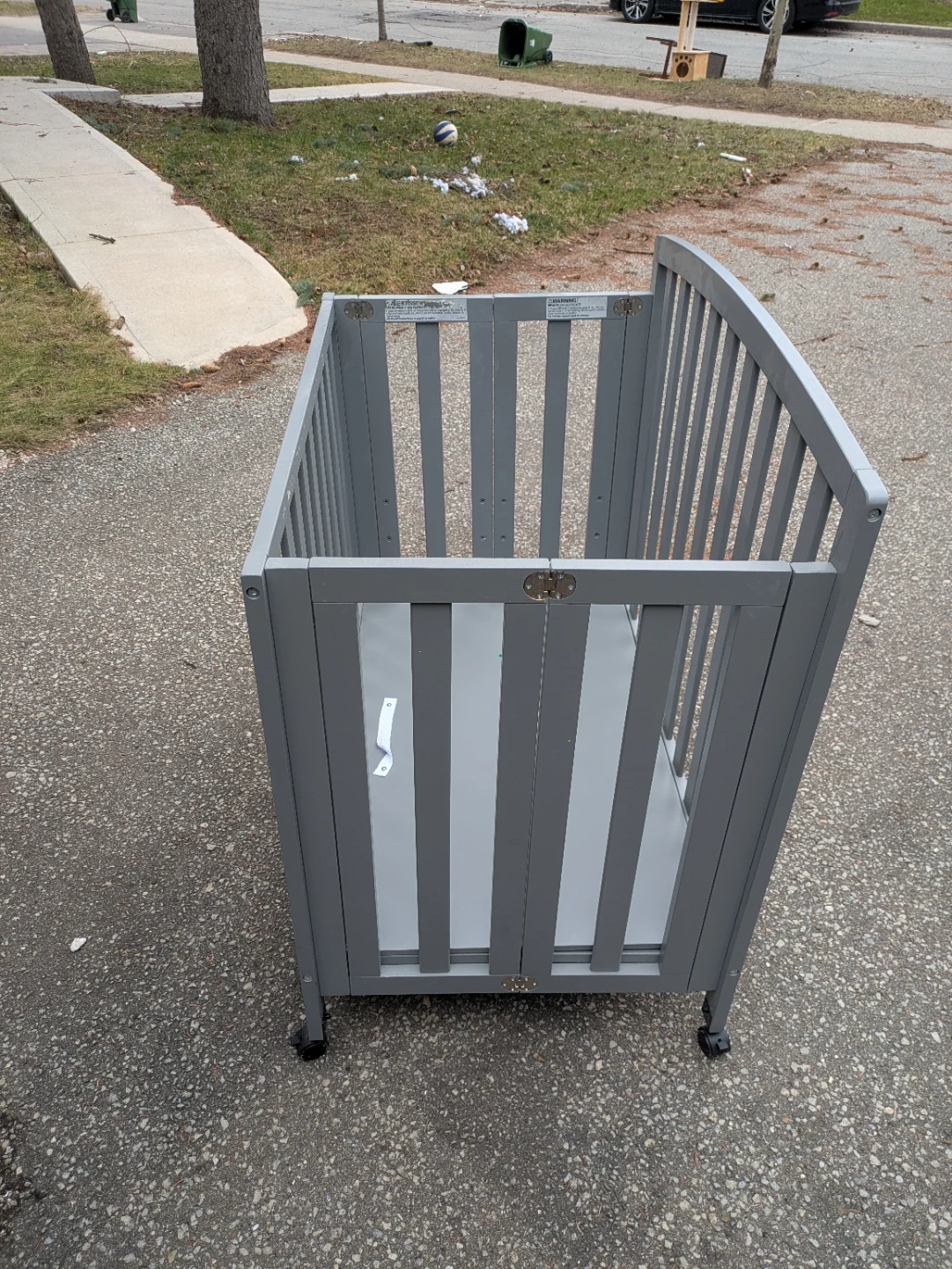 Dylan mini crib & moonlight slumber mattress - photo 3