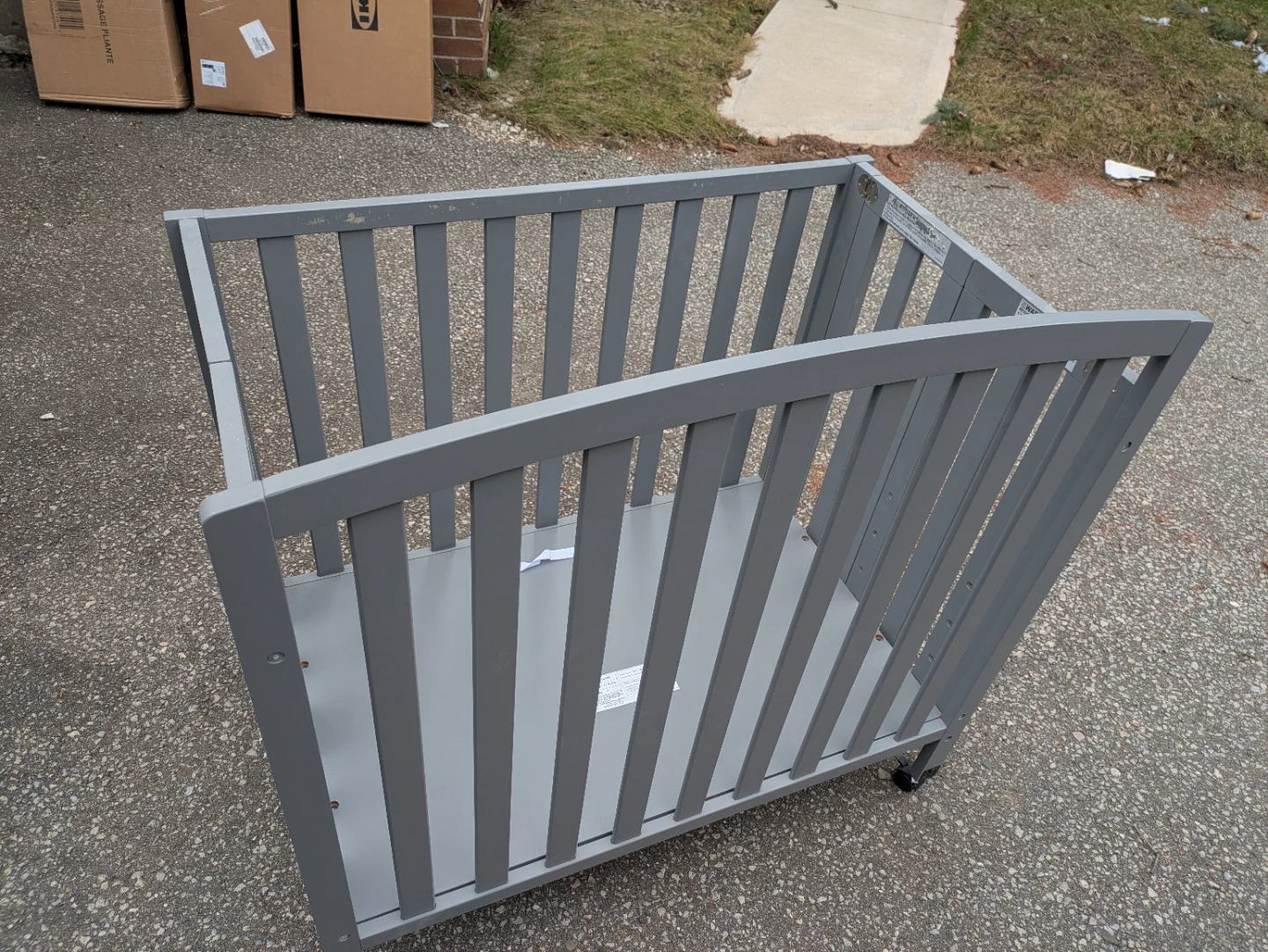 Dylan mini crib & moonlight slumber mattress - photo 4