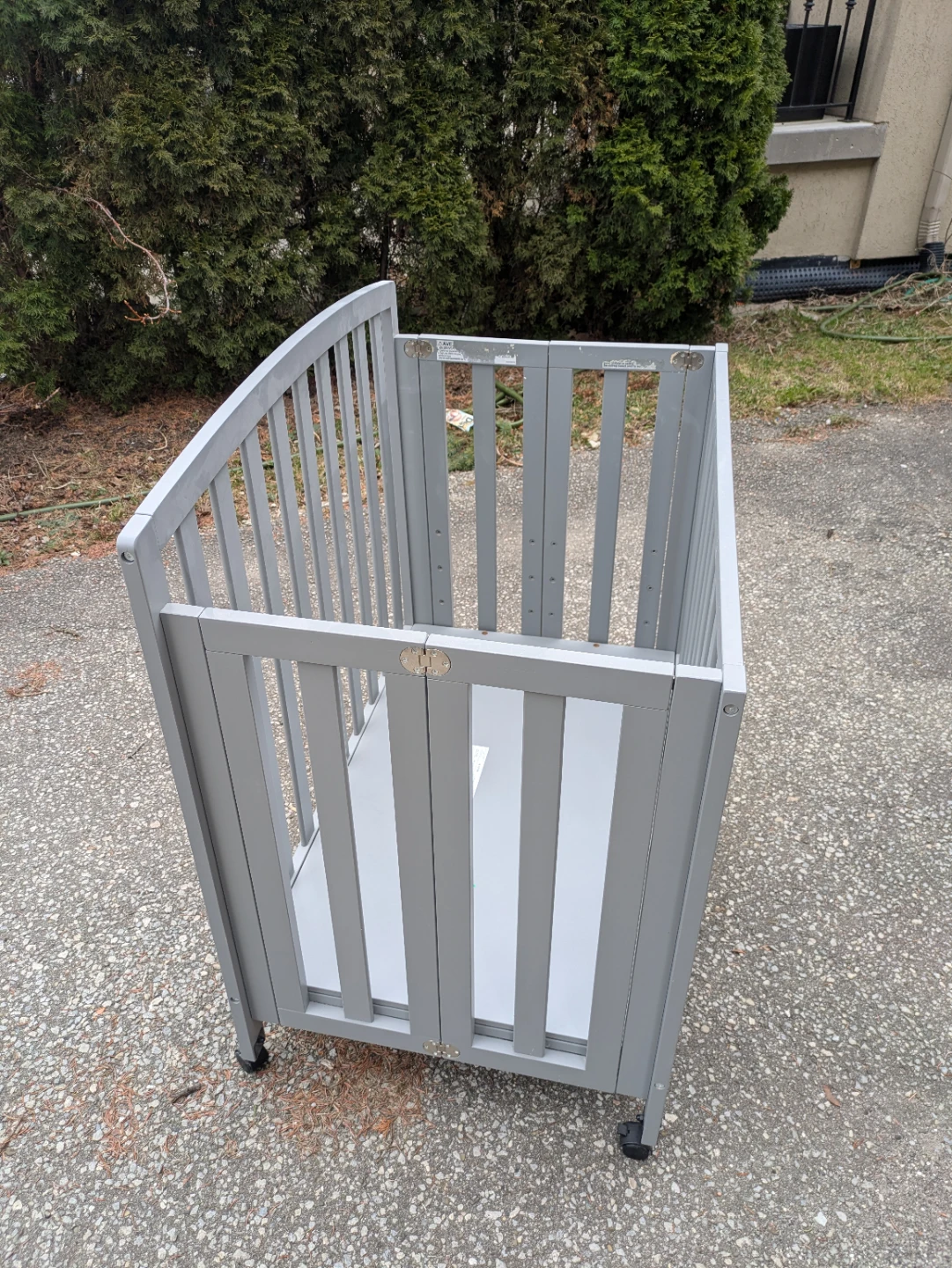 Dylan mini crib & moonlight slumber mattress - photo 5