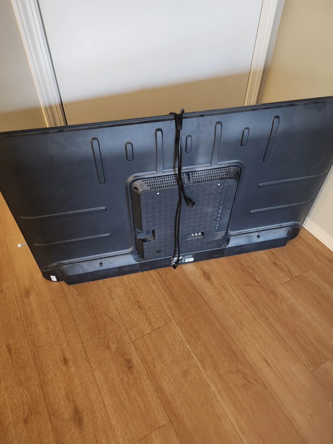 Hisense 50R63G LED LCD TV - photo 2
