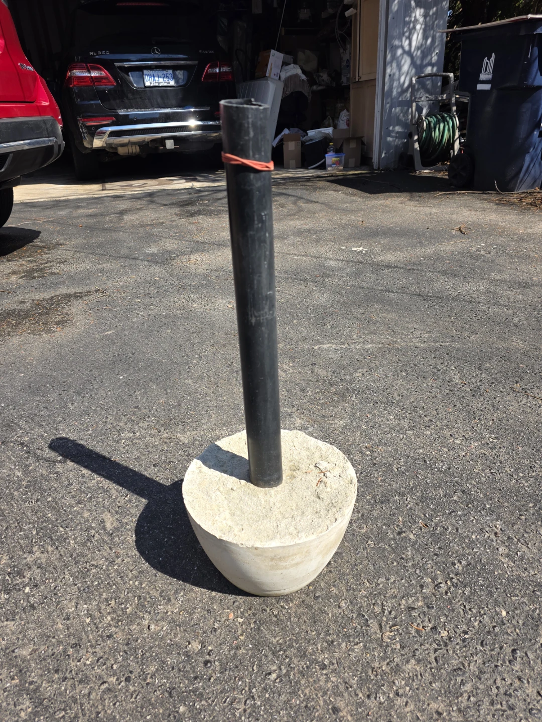 Heavy concrete for outdoor Umbrella holder