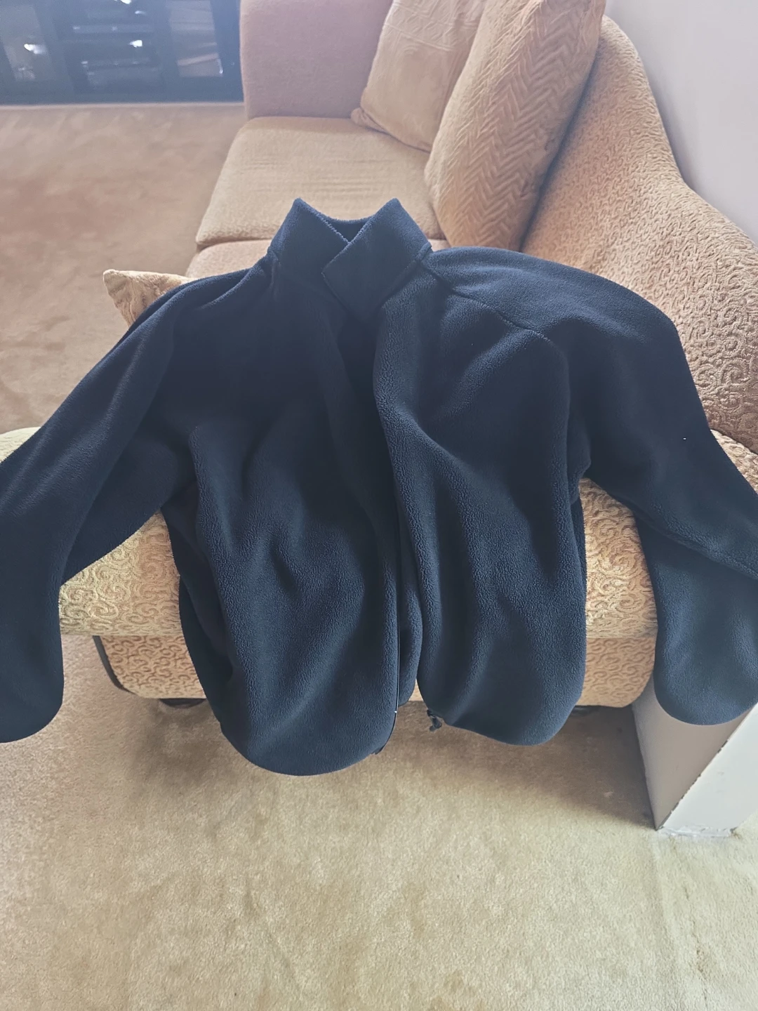 Uniqlo Fleece Jacket - Large