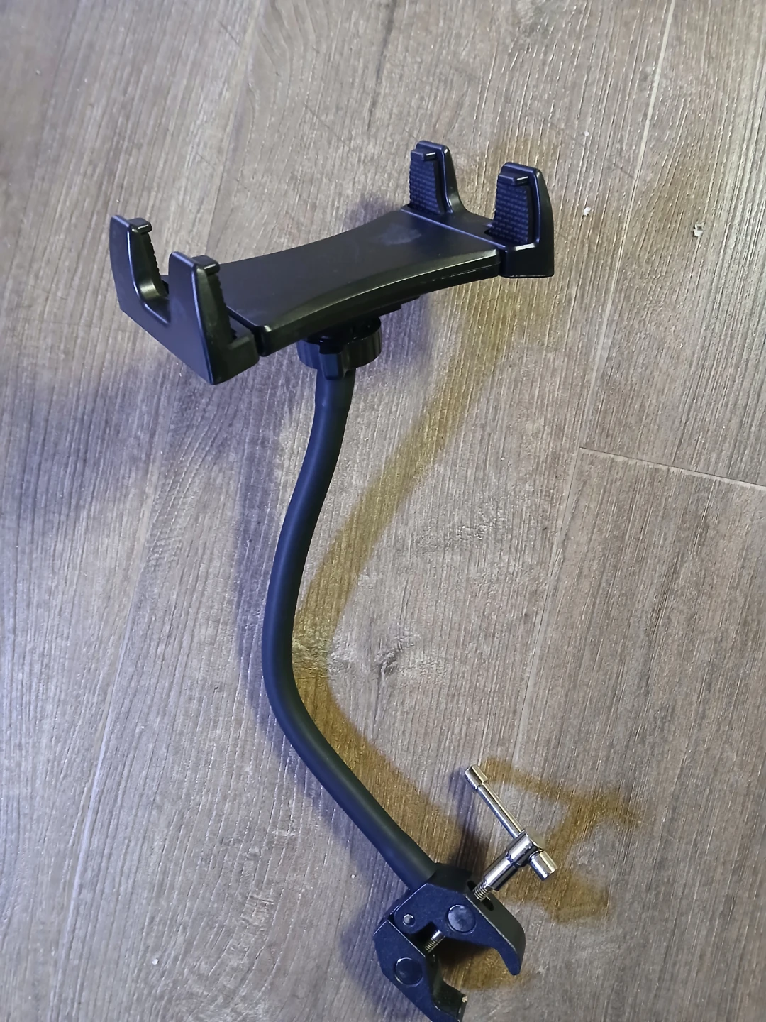 Black Flexible Gooseneck Tablet/Phone Holder with Clamp