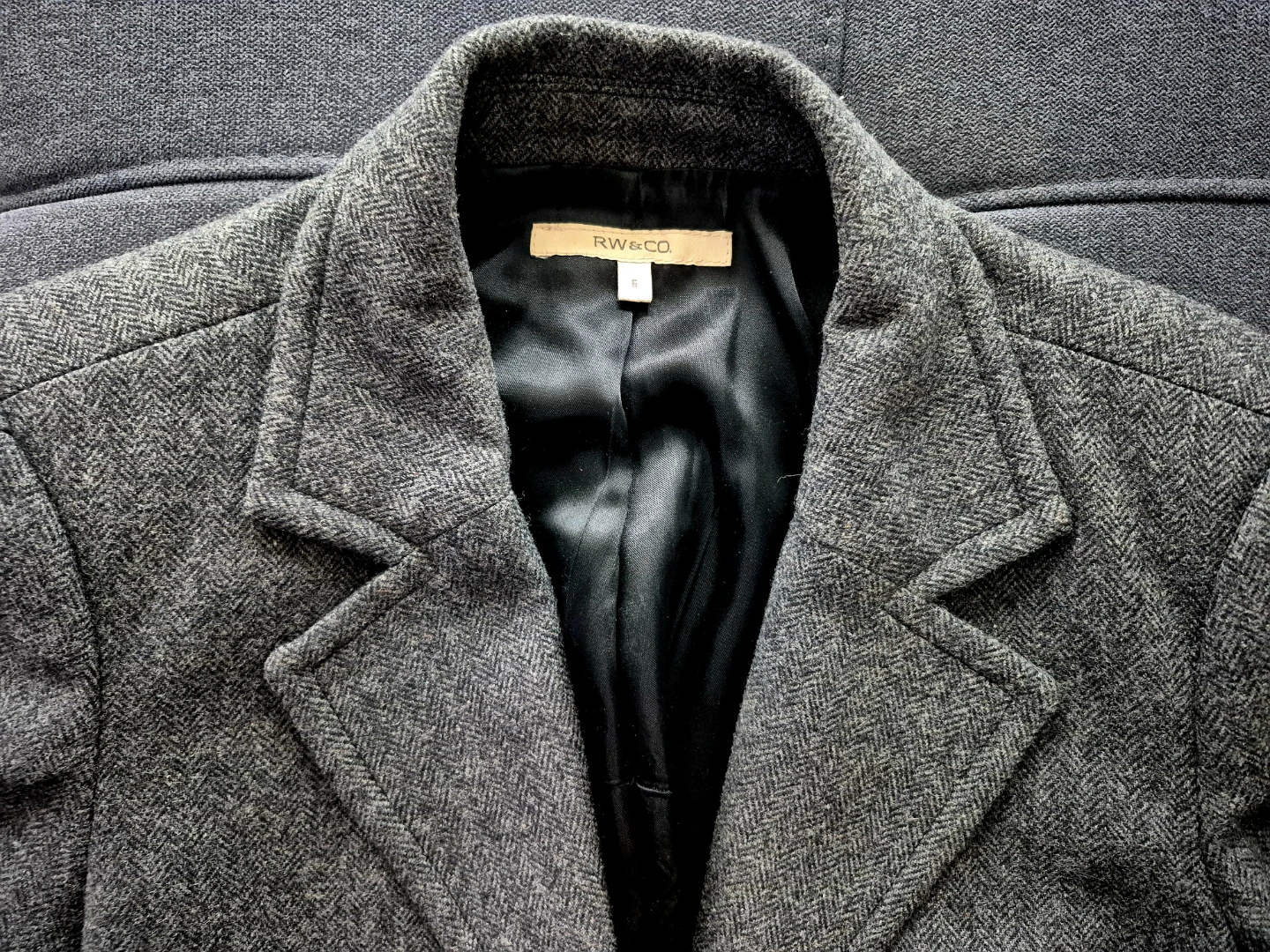 RW&CO. Grey Herringbone Blazer size 6 - photo 2