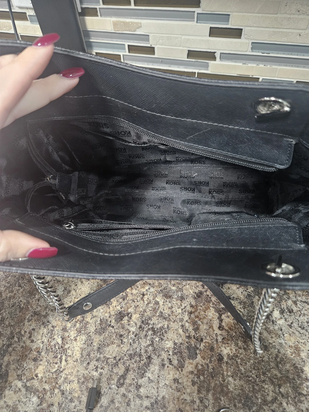 Michael Kors Black Monogram Tote Bag - photo 3