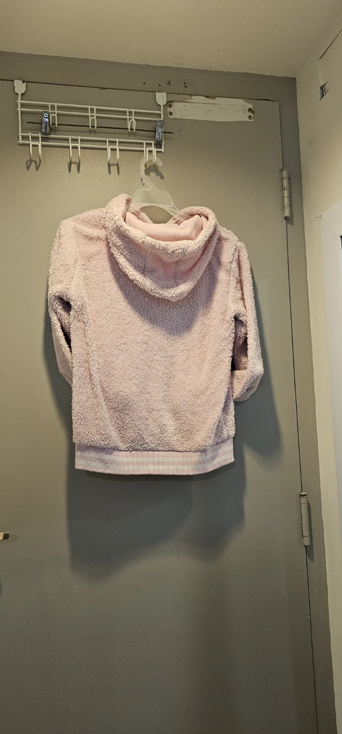 Pink Fila Sherpa Hoodie - L/G (10/12) - photo 3