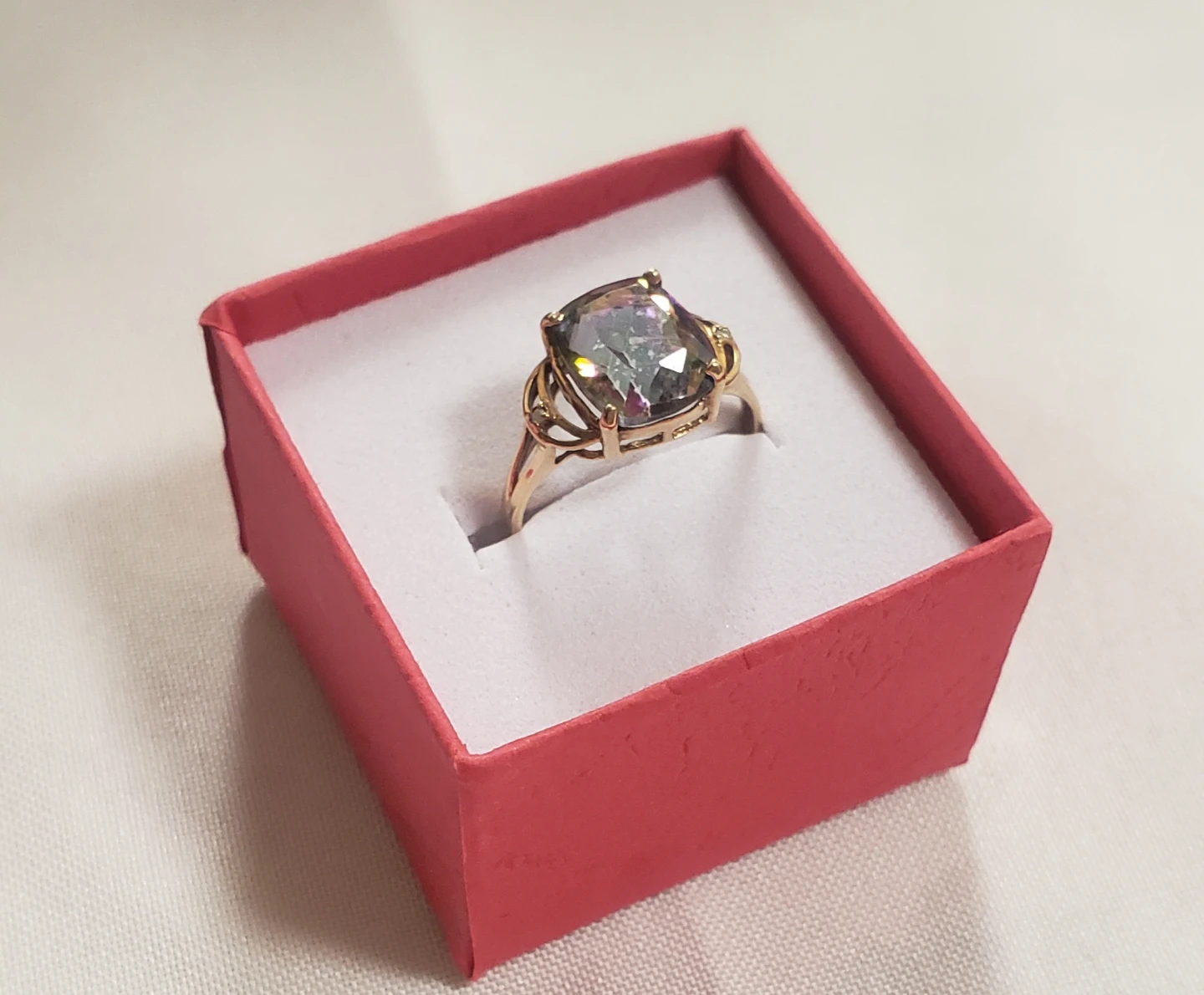 Like New 10K Real Gold Mistic Topaz Ring - photo 4