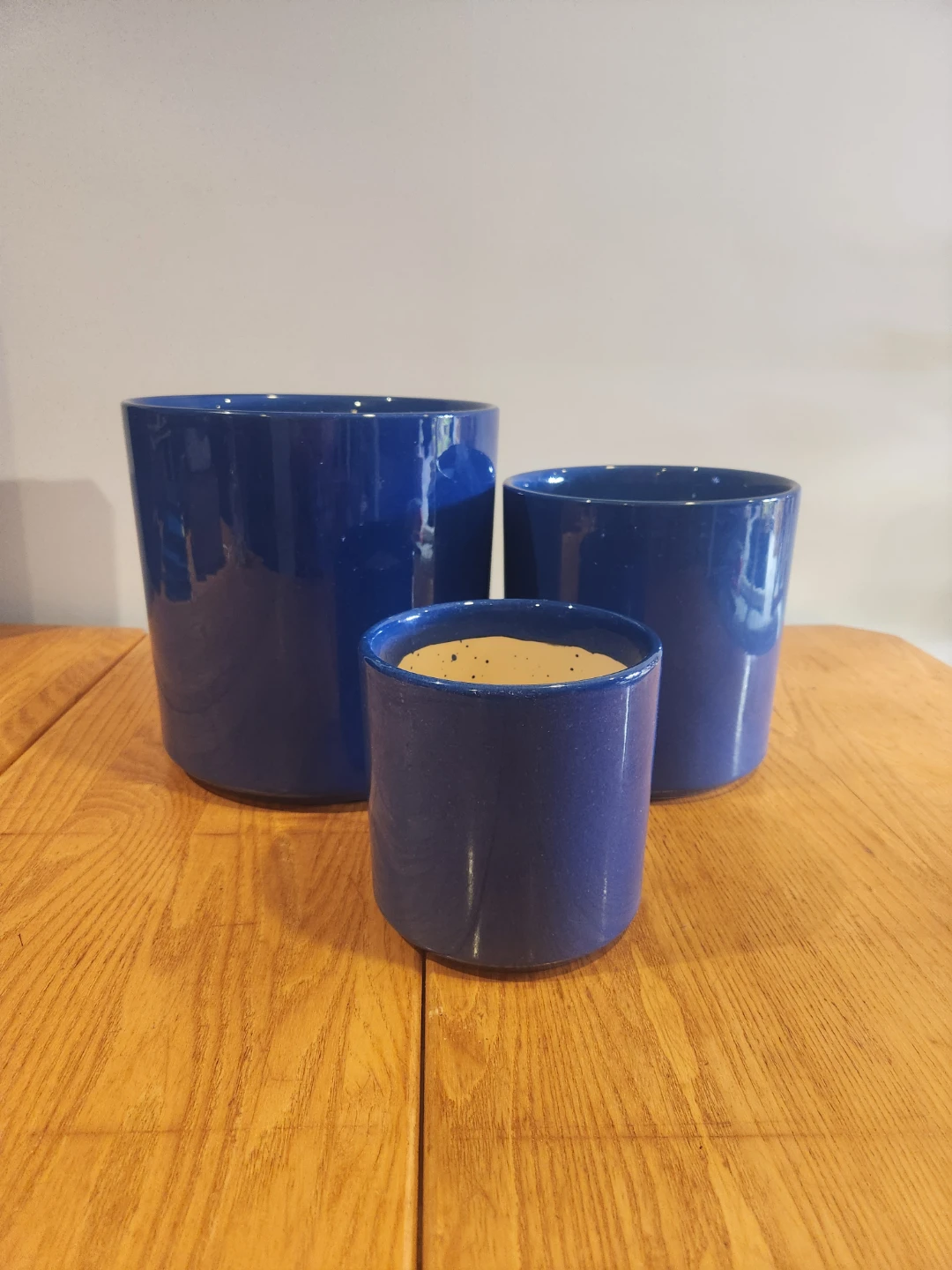 Set of 3 Large Ceramic Pots (with drainage)