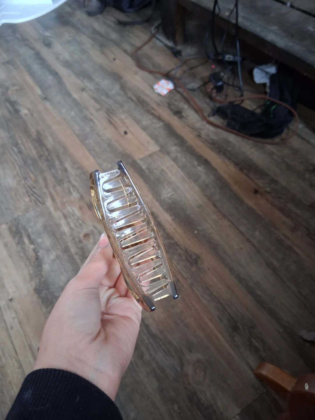 Clear Claw Clip - photo 2