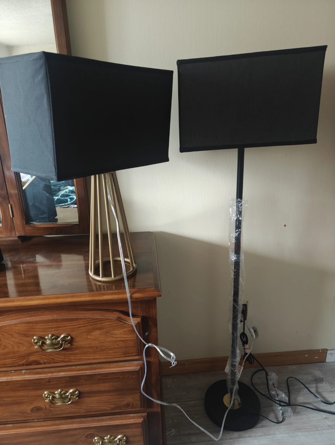 Table Lamp Remaining