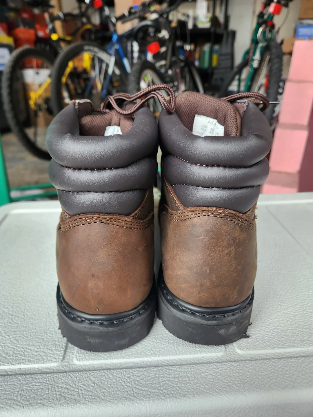 Men's safety shoes, new size 10 - photo 3