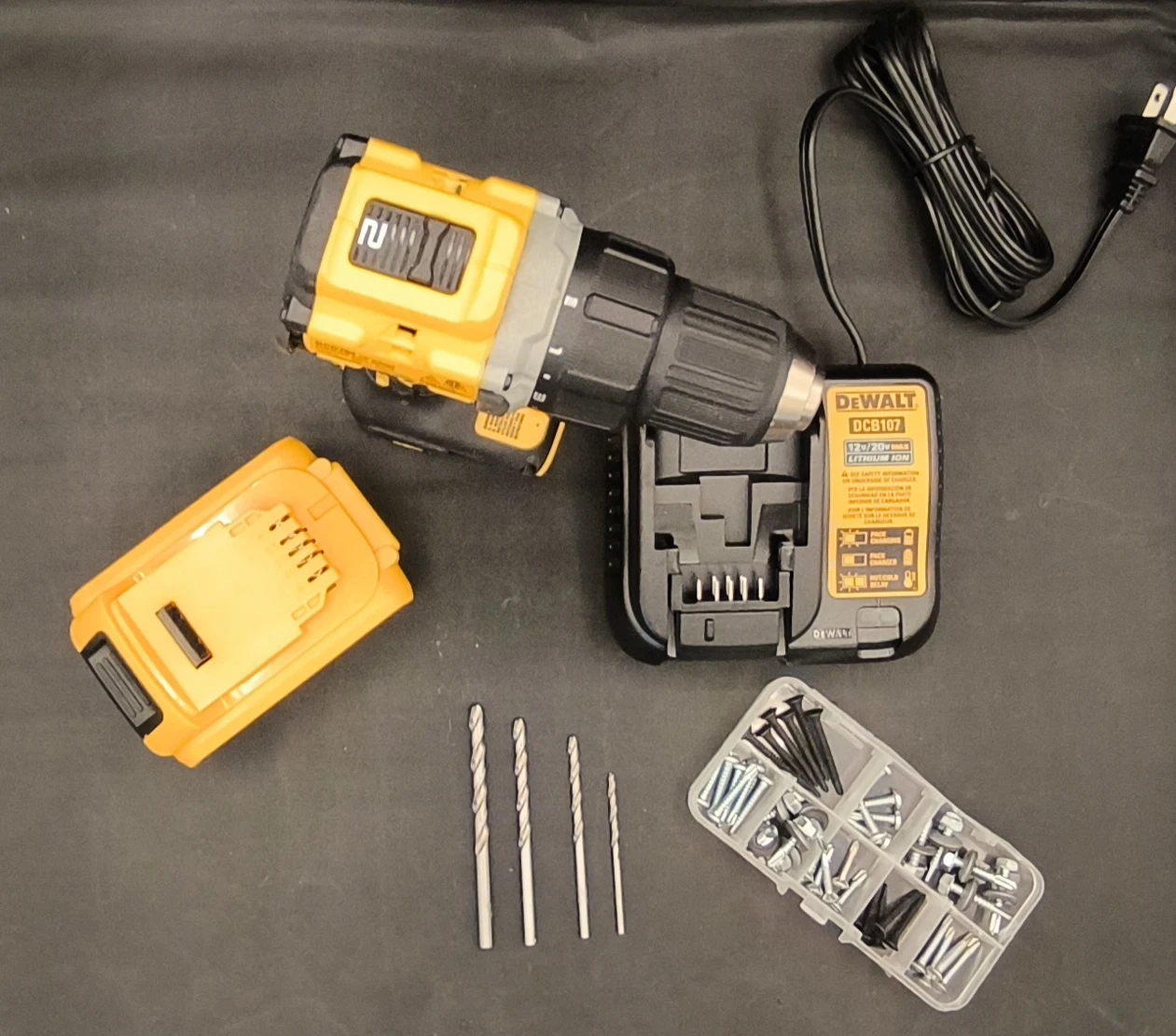 DeWALT DCD794 Drill Driver Kit | 20V 6Ah Battery Charger + Bits - photo 2