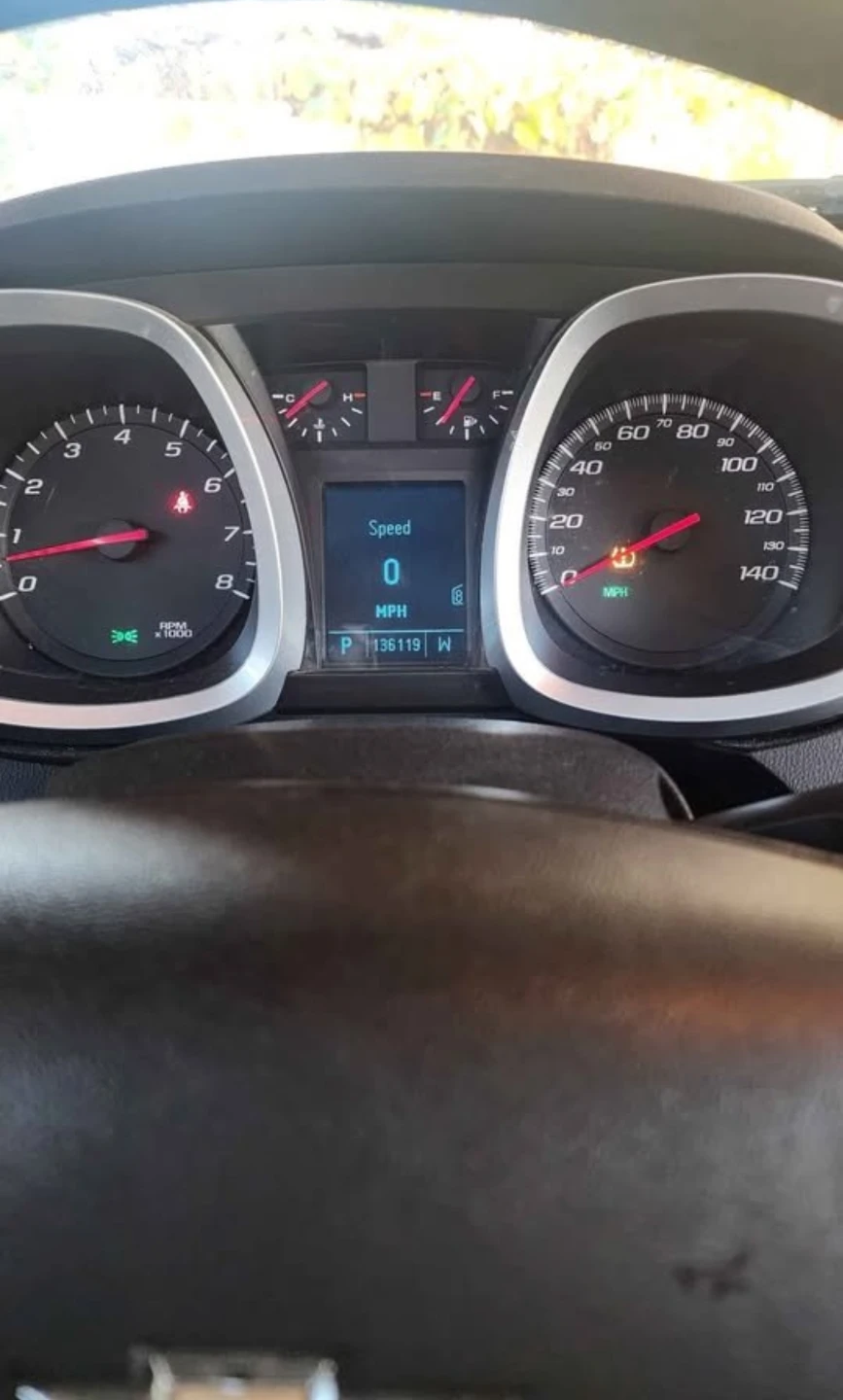 2010 Chevrolet Equinox LT SUV 136k - photo 5