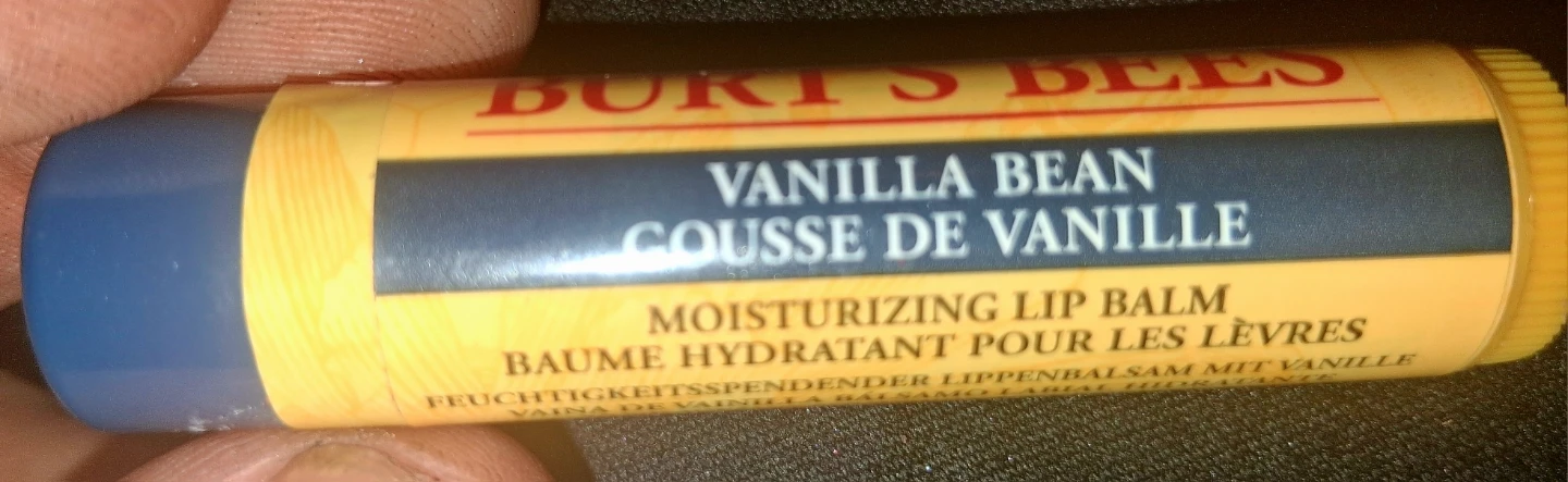 New Burt's Bees Vanilla Bean Moisturizing Lip Balm