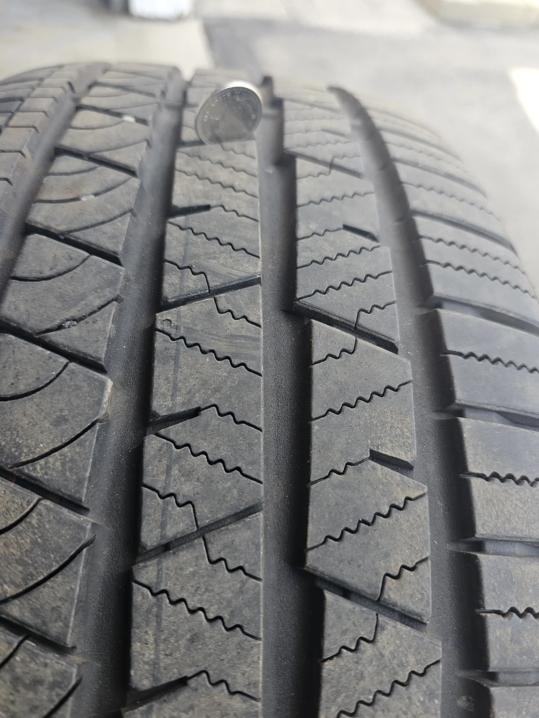 Continental 255/45R20 Tires - photo 4