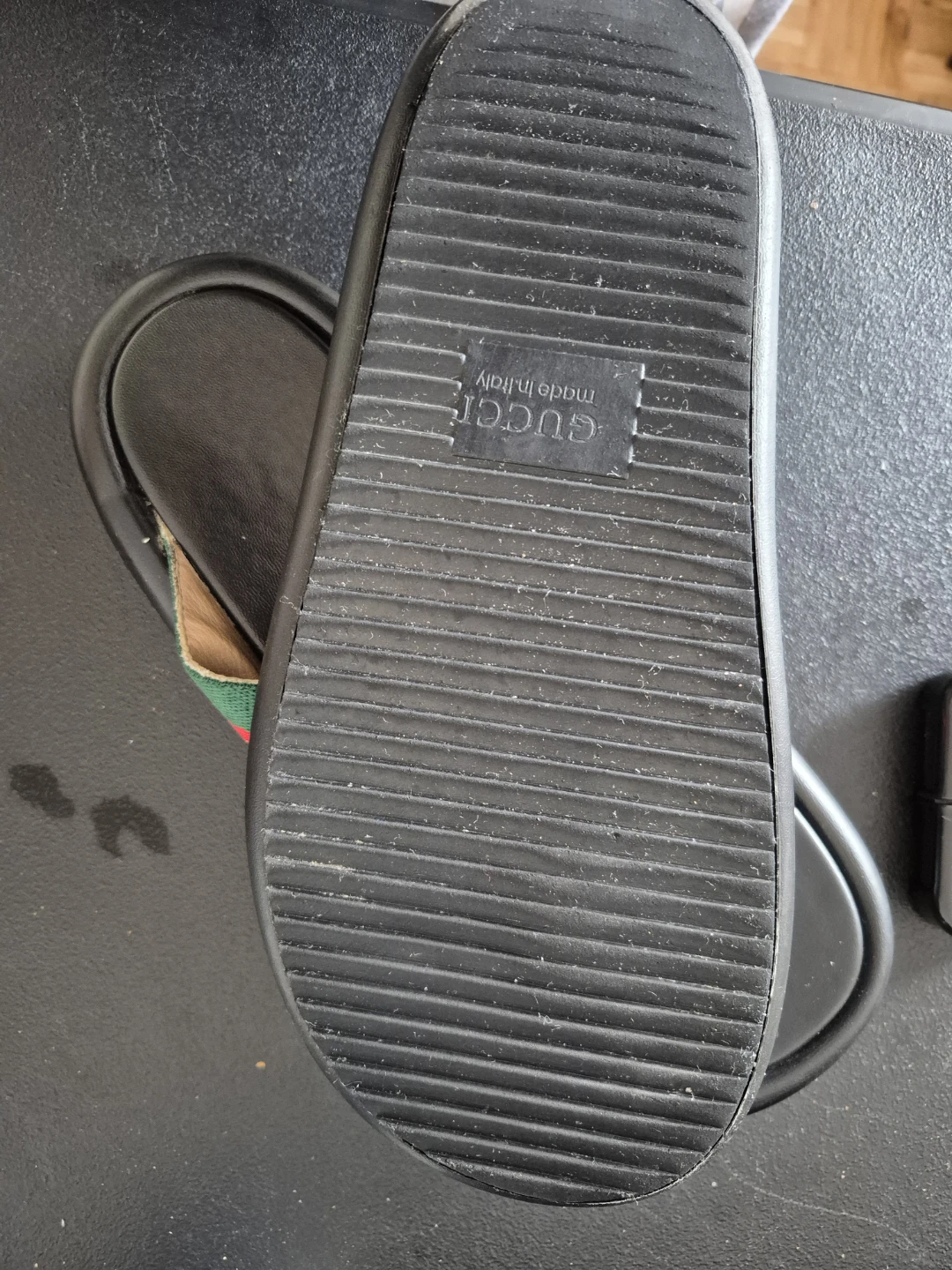 Gucci Slippers - photo 3