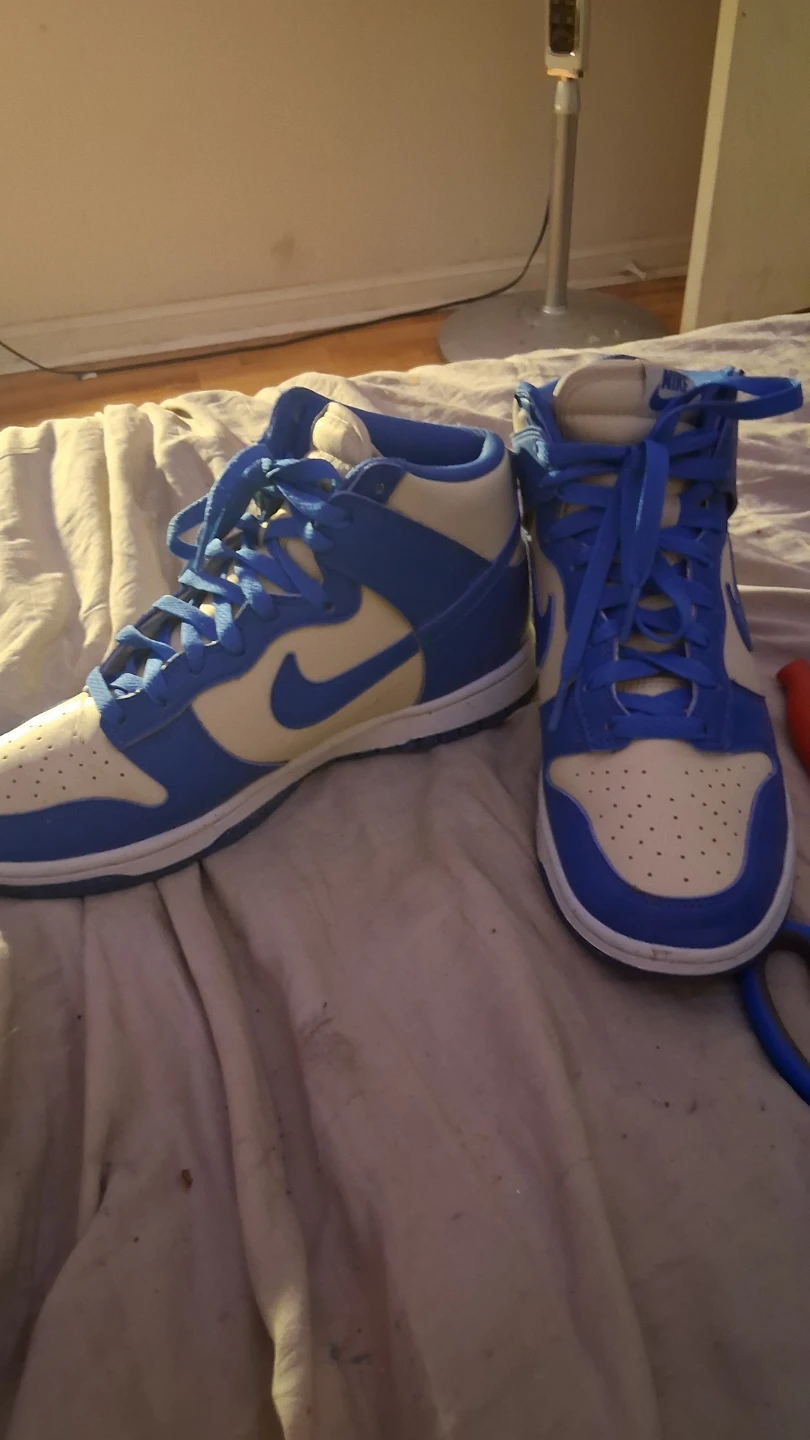 Nike Dunk High Top Sneakers - Blue & Cream size 9
