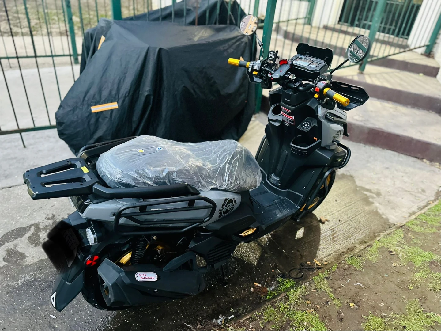 Moto - photo 3