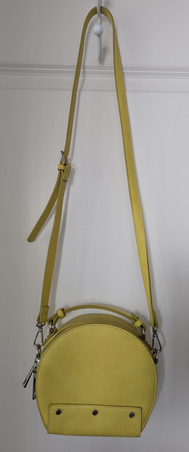 Zara neon yellow round cross body bag - photo 2