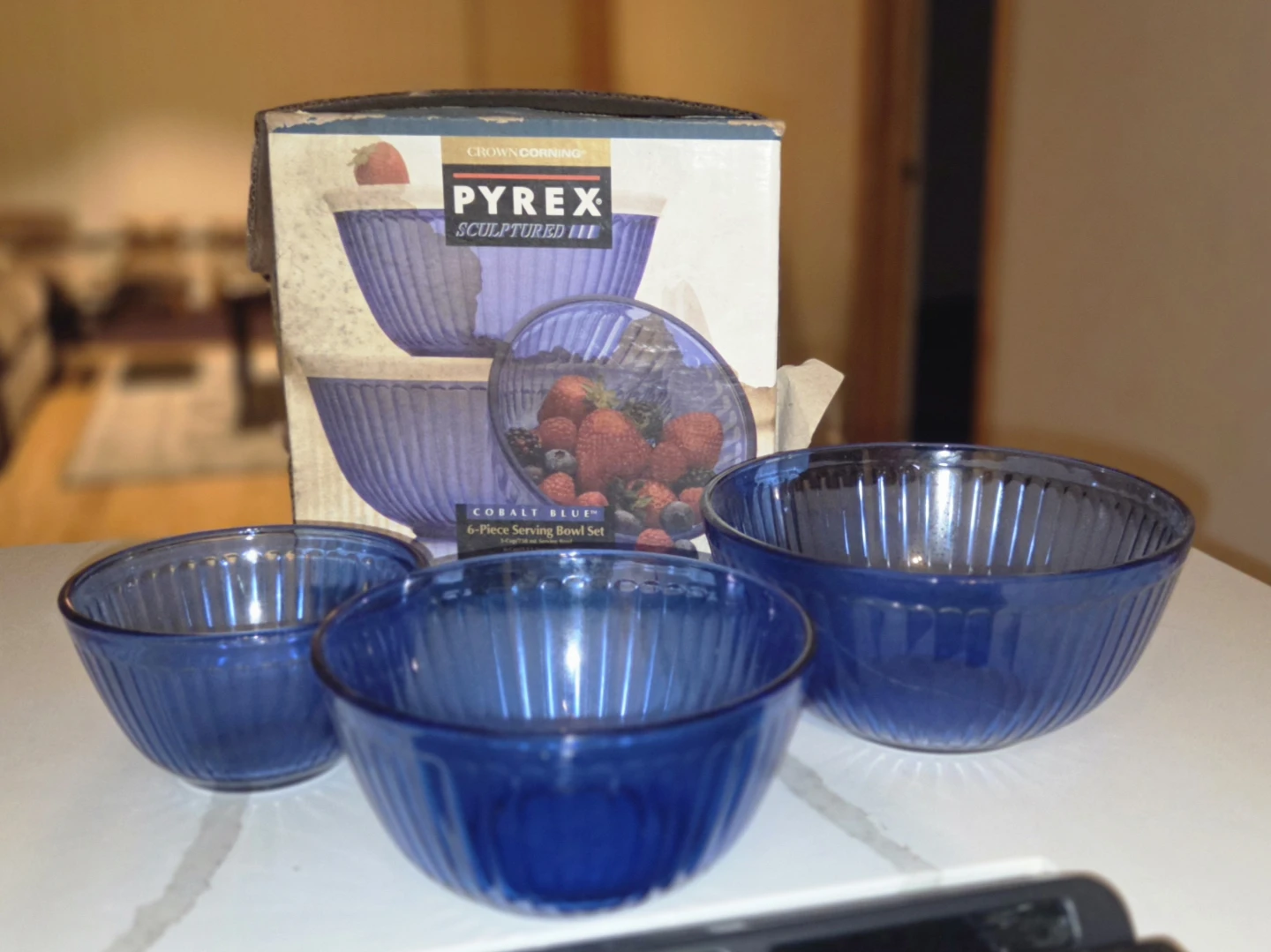 Pyrex Sculptured 6-Piece Serving Bowl Set - Cobalt Blue