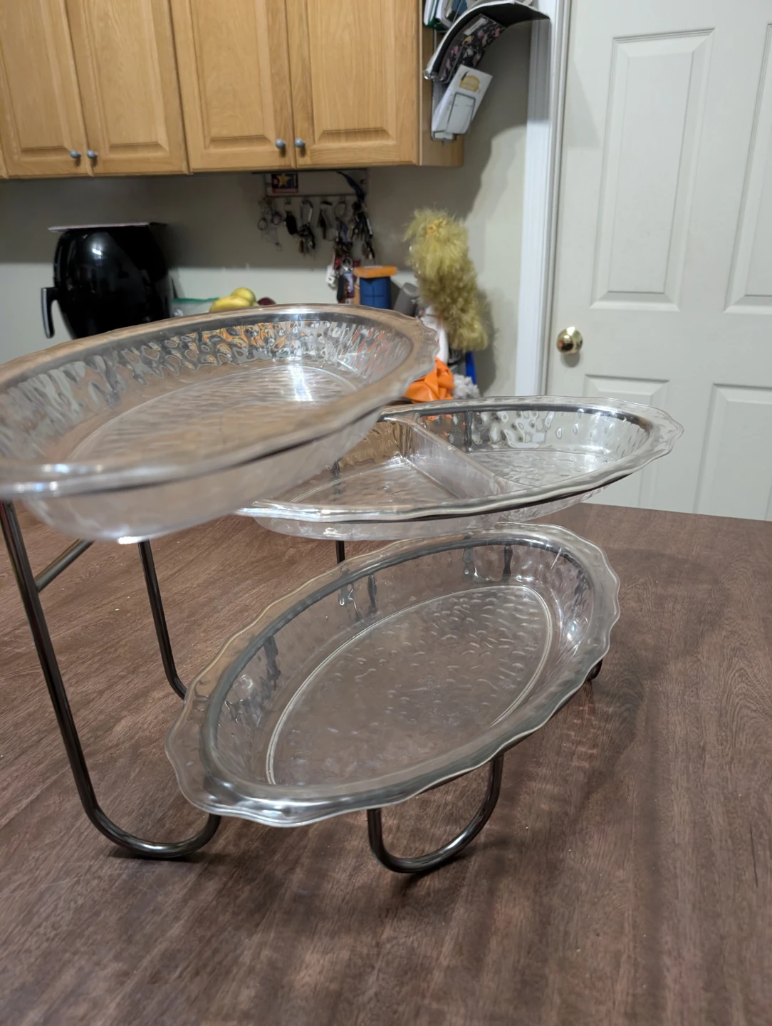 3-Tier Hammered Glass Serving Tray with Metal Stand
