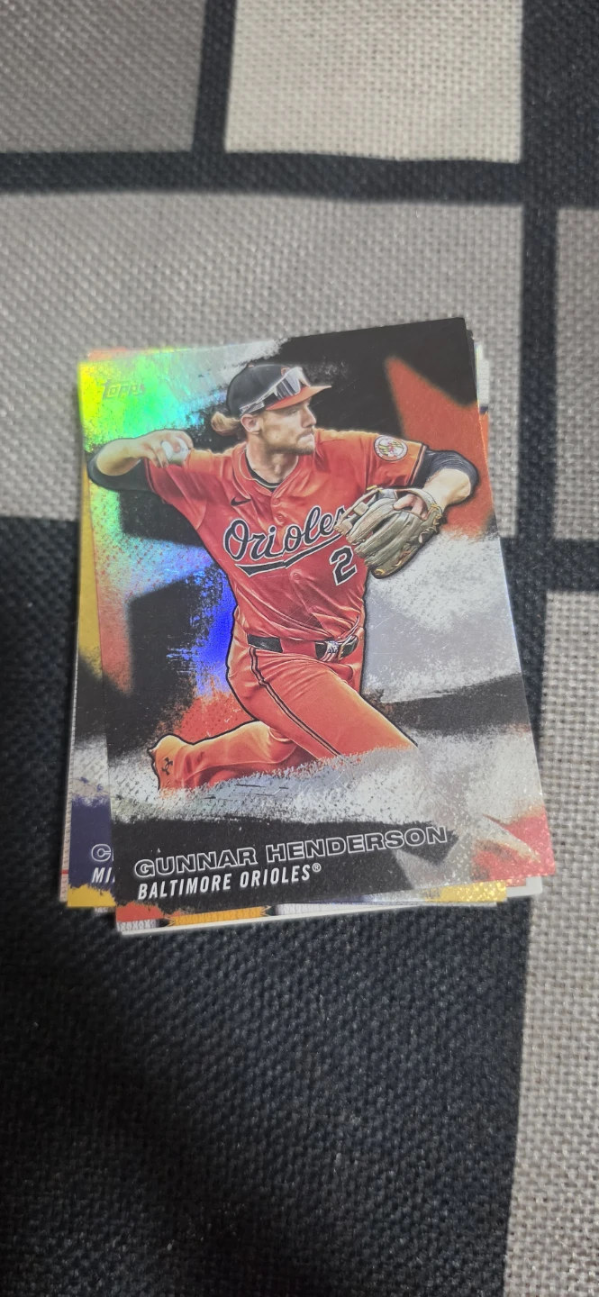 Assorted Baseball Cards - photo 5