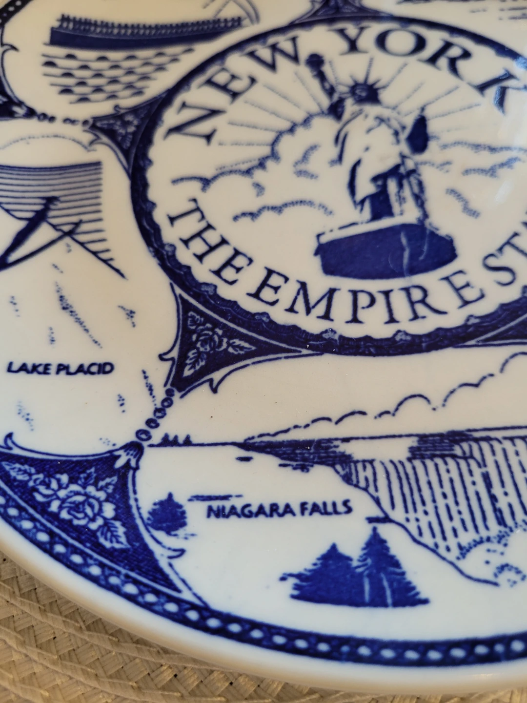 New York The Empire State Decorative Plate - photo 4