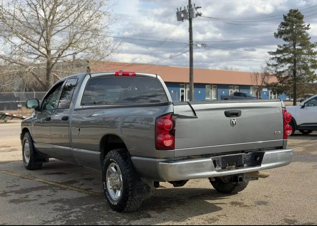 2009 Dodge RAM 2500 SLT 2WD ONLY 21,566 KM - photo 5