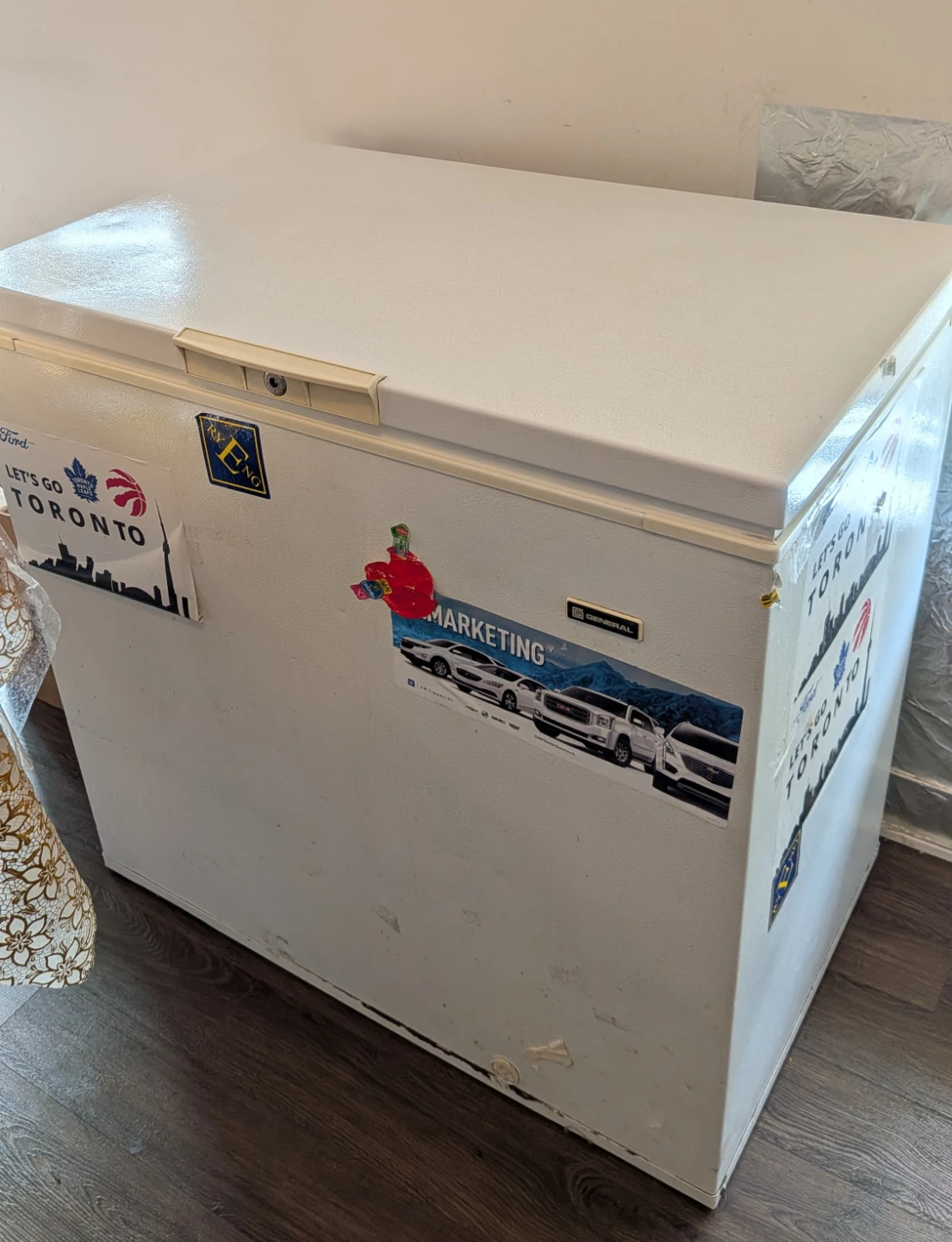 General Electric Chest Freezer