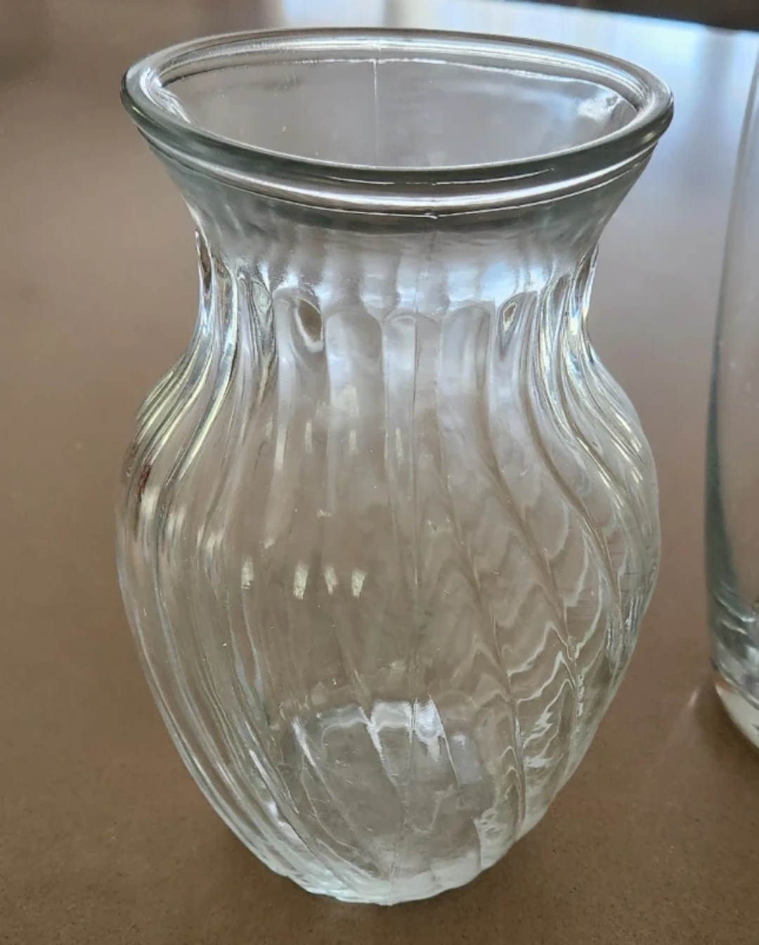 Assorted Glass Vases - photo 3