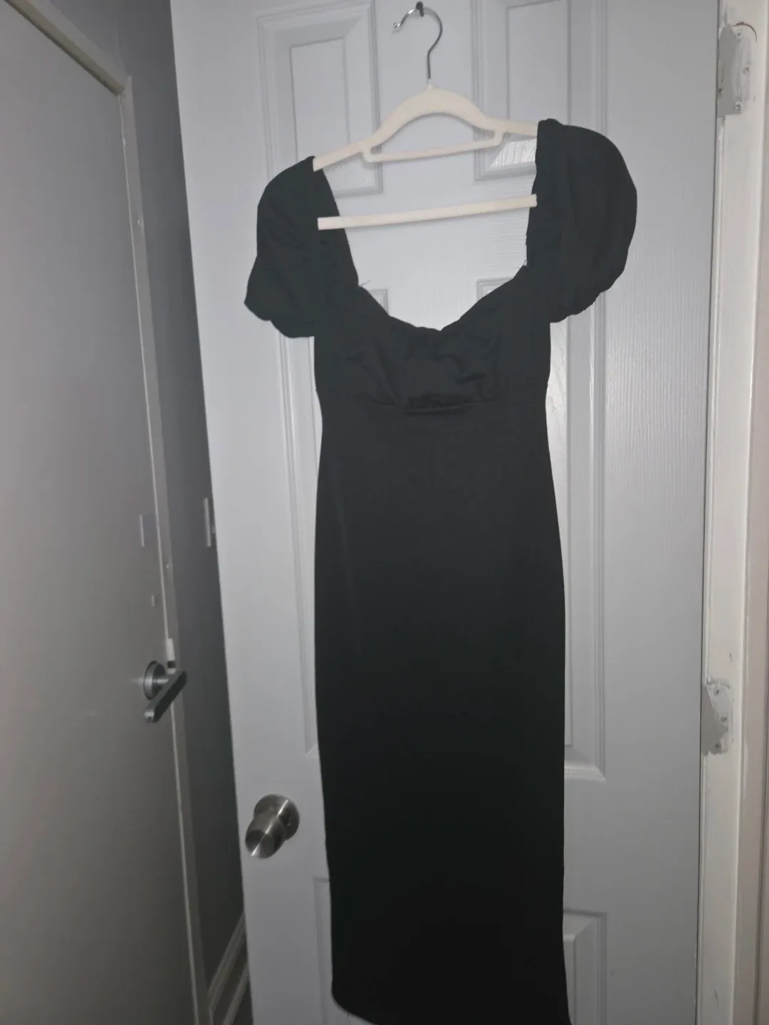 Black Puff Sleeve Midi Dress - Missguided - photo 2