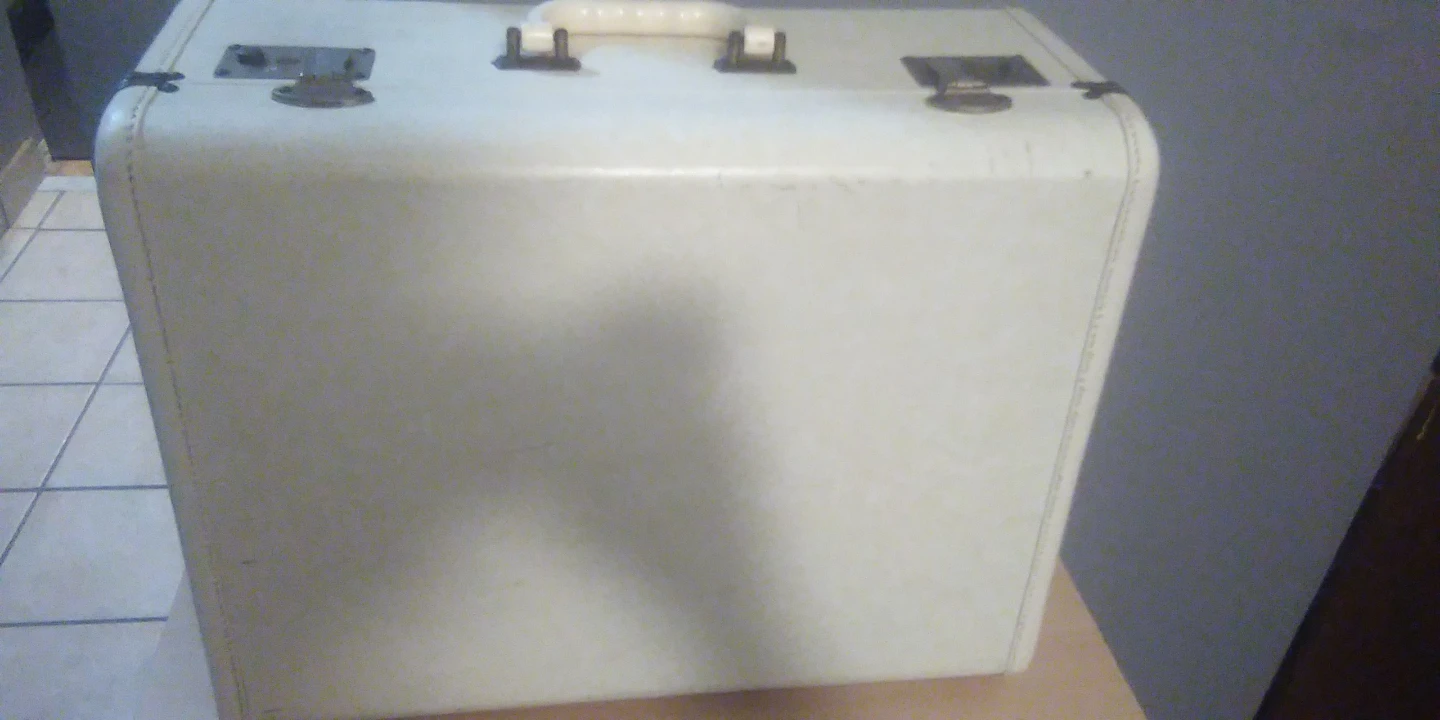 Vintage 1930s-1950s Kenmore Sewing Machine w/ Hard Case - photo 5