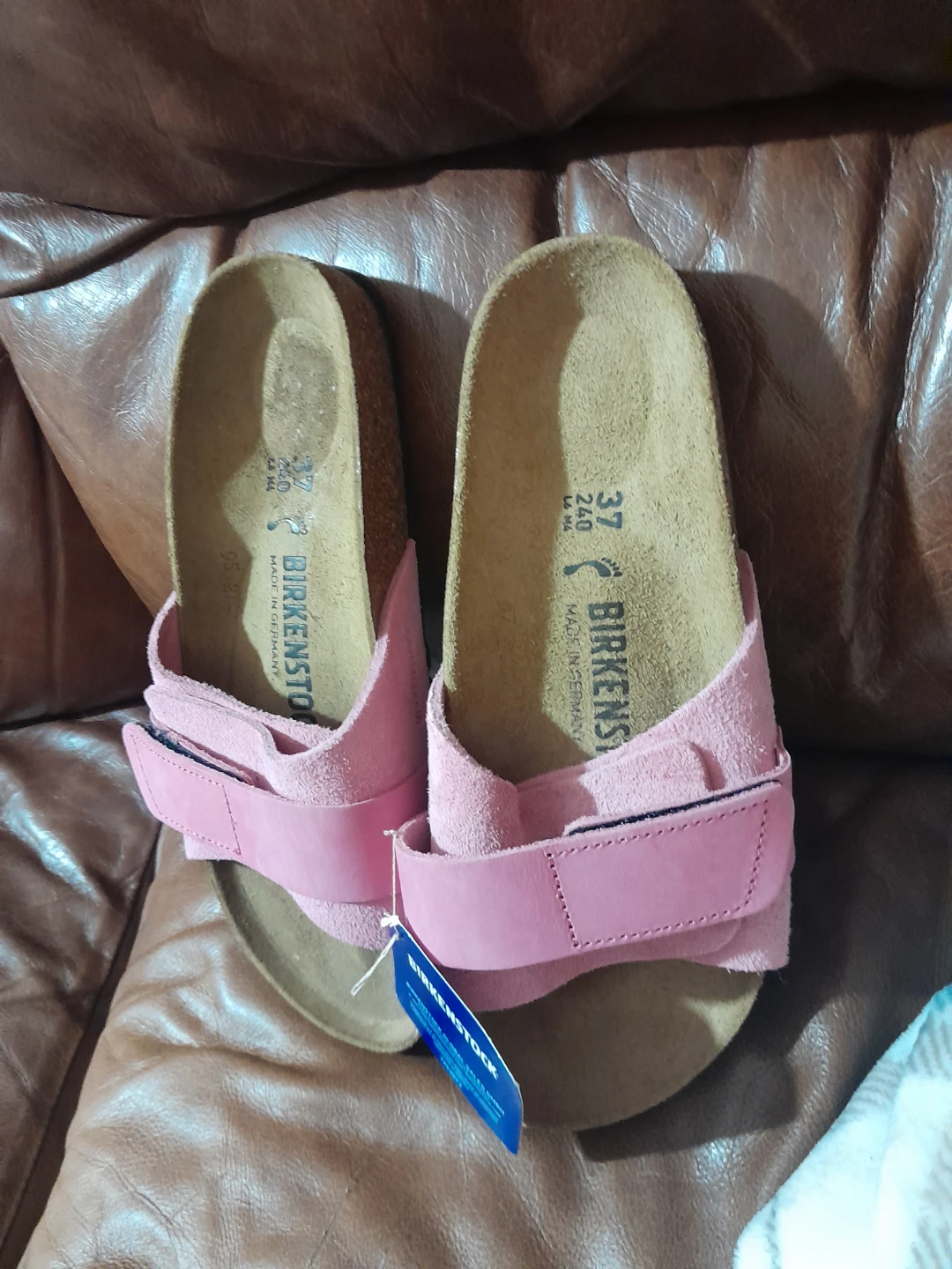 Pink Birkenstock Arizona Sandals Size 37 - photo 4