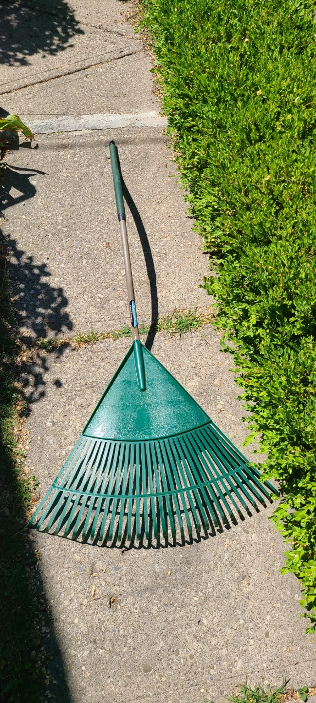Extra Large Ergonomic Leaf Rake - Faster Clean-Up! - photo 2
