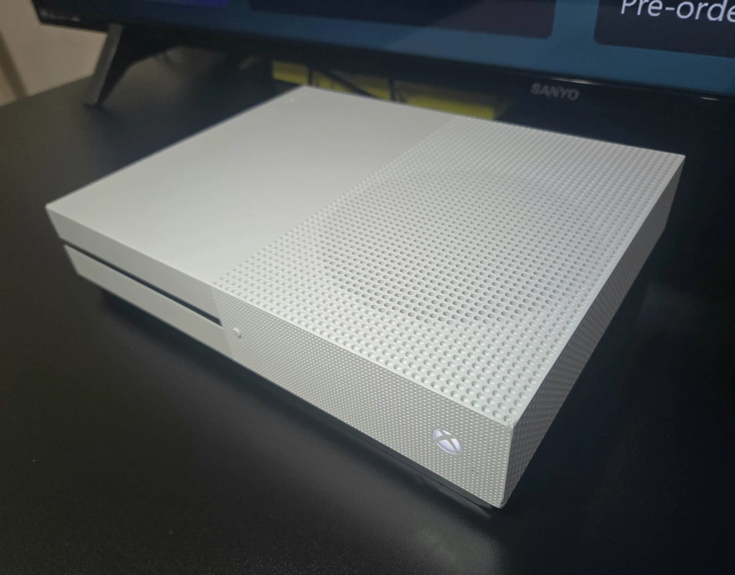 Xbox One S Console + Controller + The Witcher 3 / Clean & Tested - photo 2