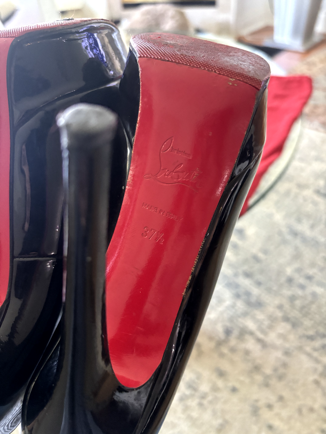 Christian Louboutin Black Patent Leather Heels Size 37.5 - photo 4