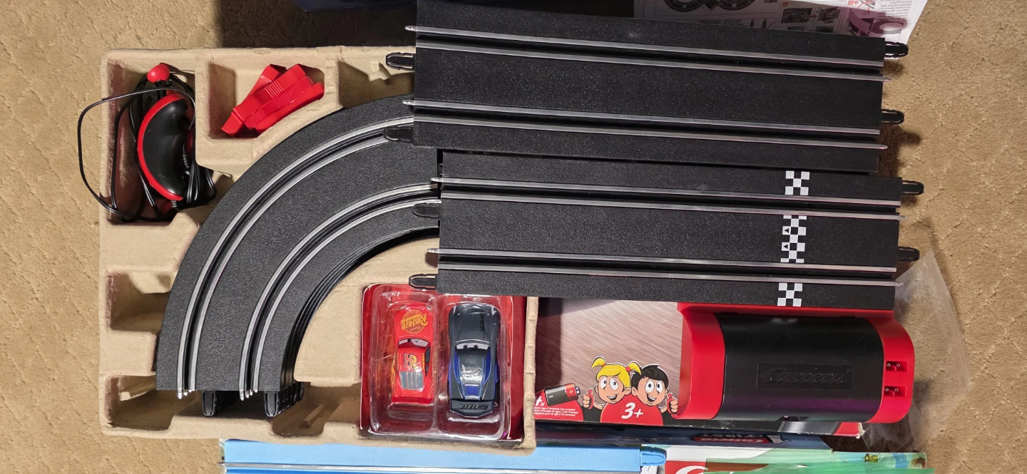 Carrera FIRST Slot Car Track Sets (Mario Kart & Cars) - photo 4